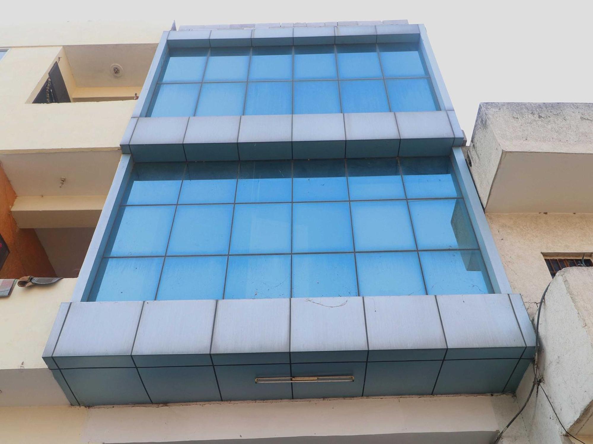 OYO 26902 Hotel Aryan Plaza Chandīgarh Dış mekan fotoğraf