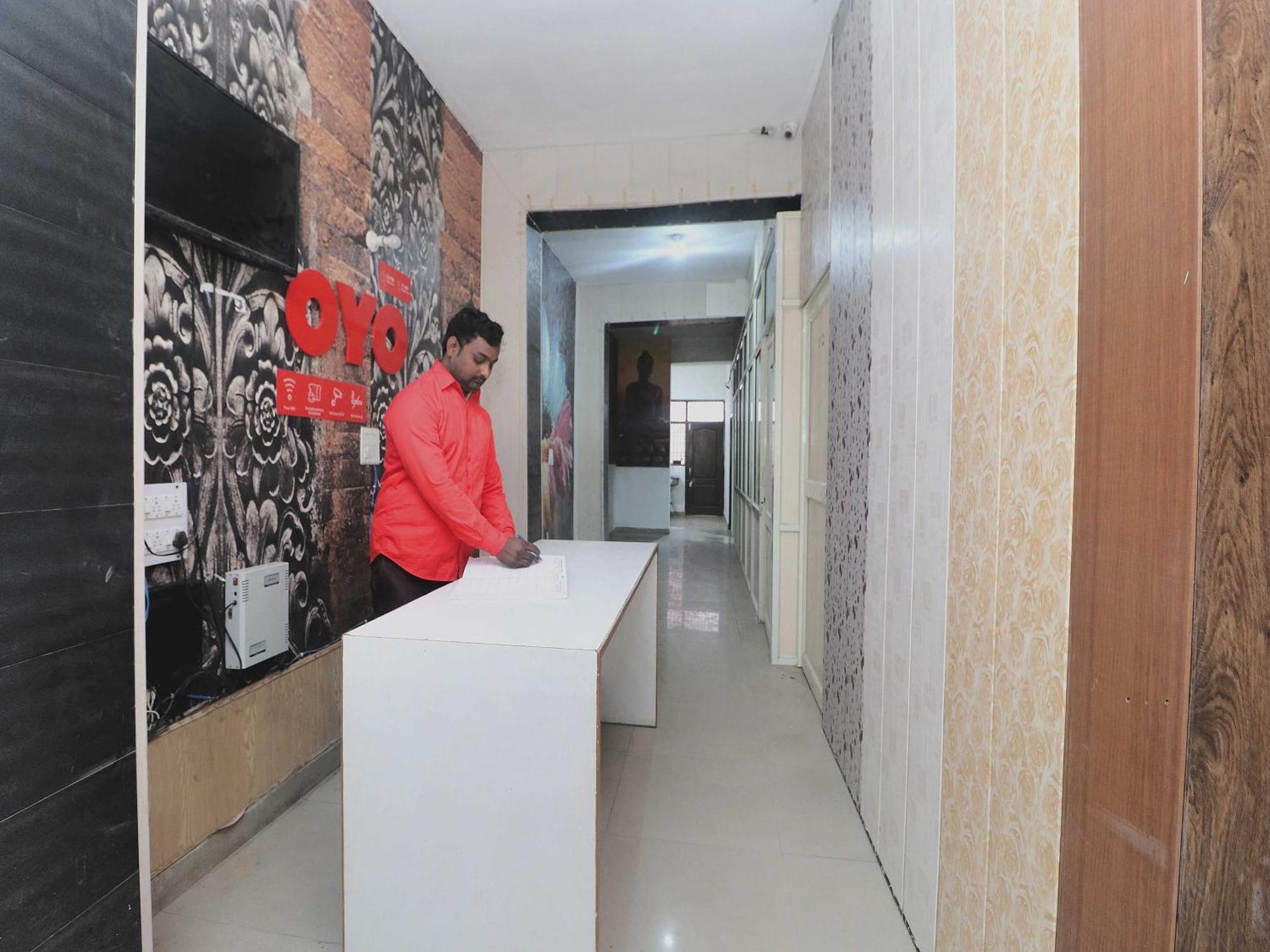 OYO 26902 Hotel Aryan Plaza Chandīgarh Dış mekan fotoğraf