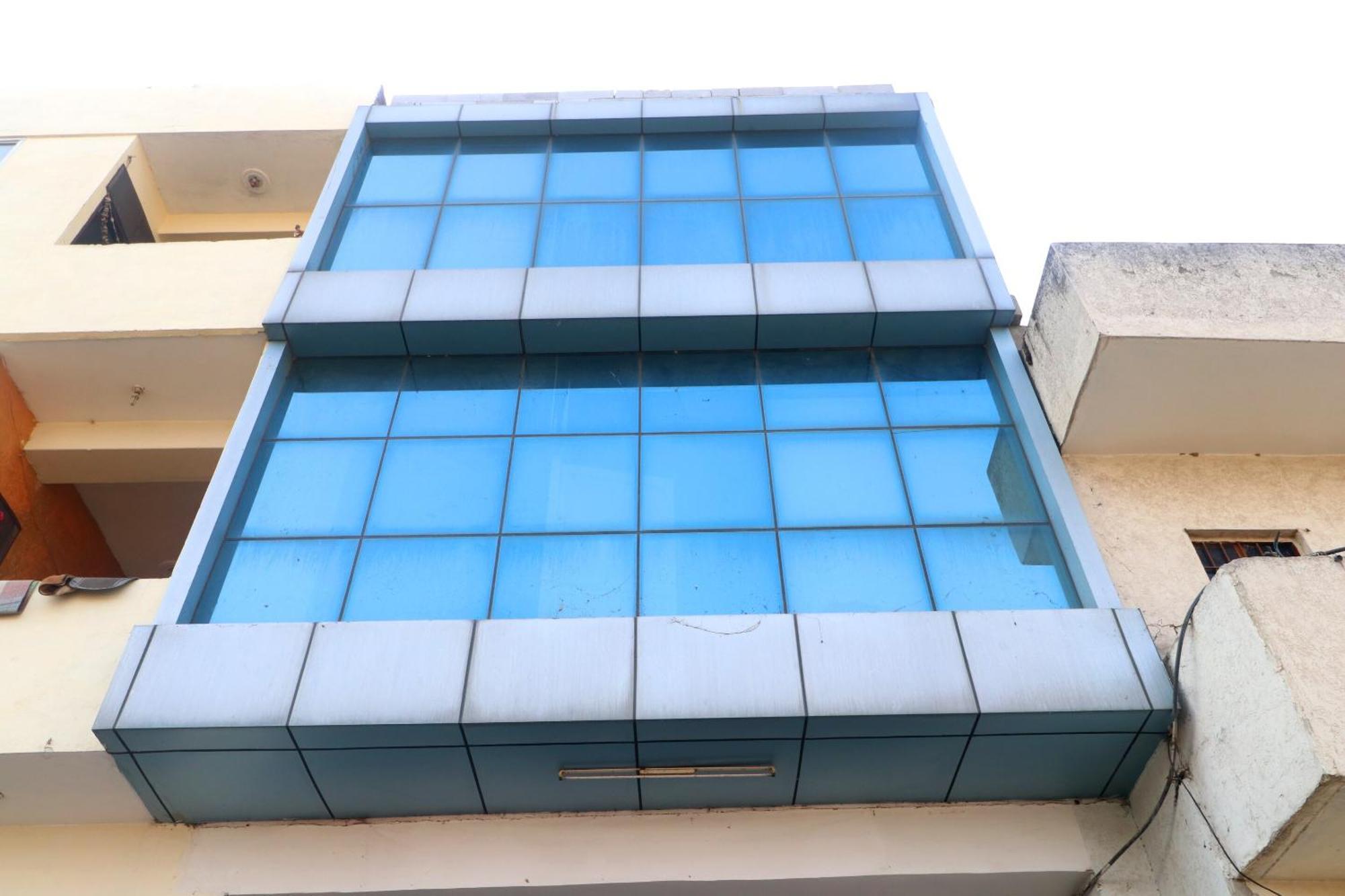 OYO 26902 Hotel Aryan Plaza Chandīgarh Dış mekan fotoğraf